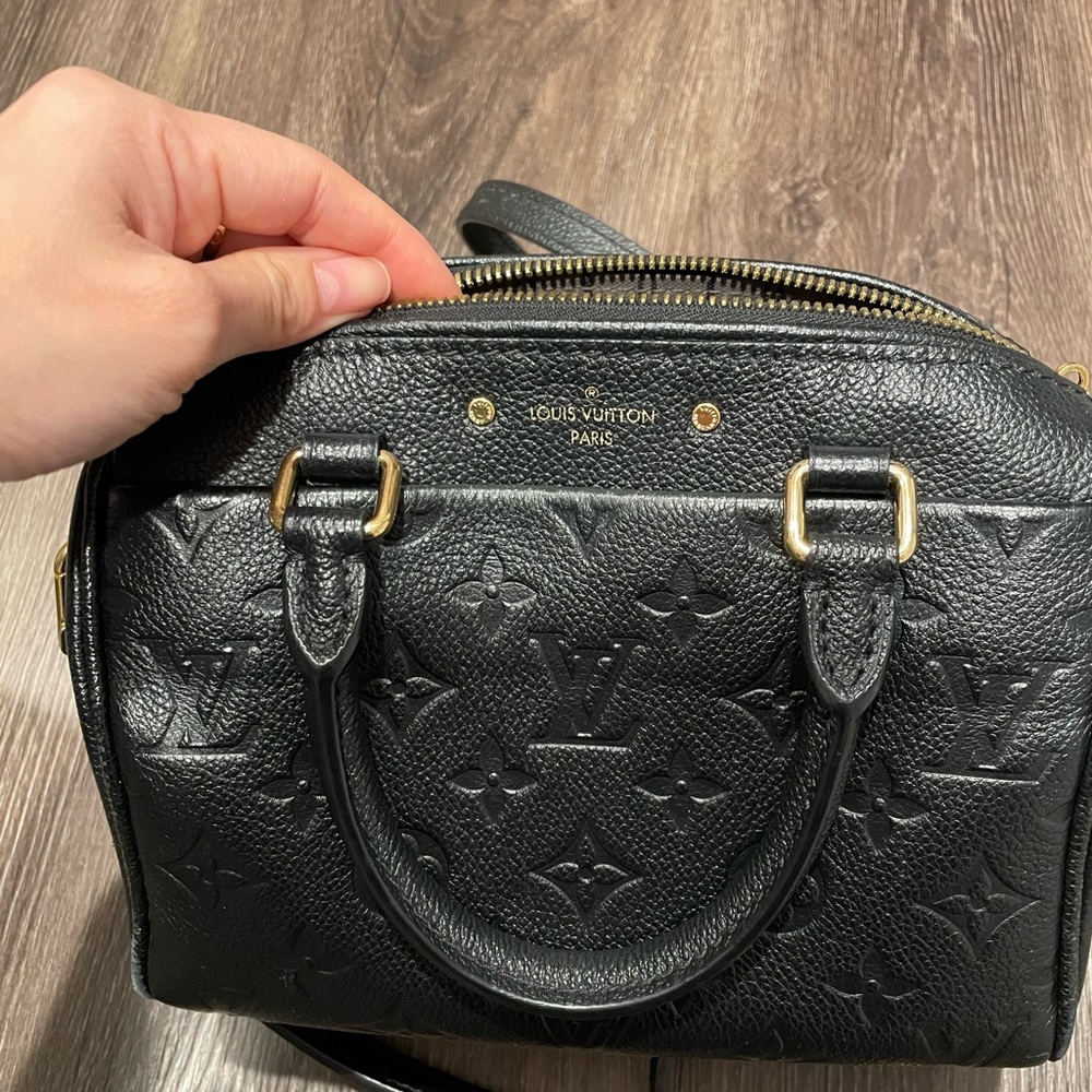 Speedy 20 Bandoulière in Empreinte Noir